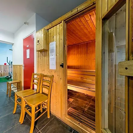 Hotel Lagrange Confort Les Clos De Fontaneilles Les Angles (Pyrenees-Orientales)